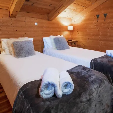 Cote Coeur, La Tania, With Outdoor Hot Tub And 7 Ensuite Chalet La Tania