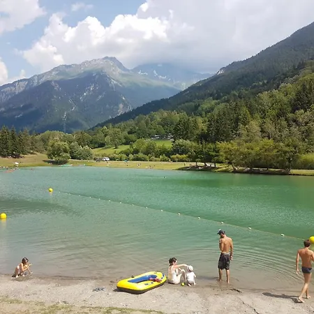 Cote Coeur, La Tania, With Outdoor Hot Tub And 7 Ensuite Chalet *